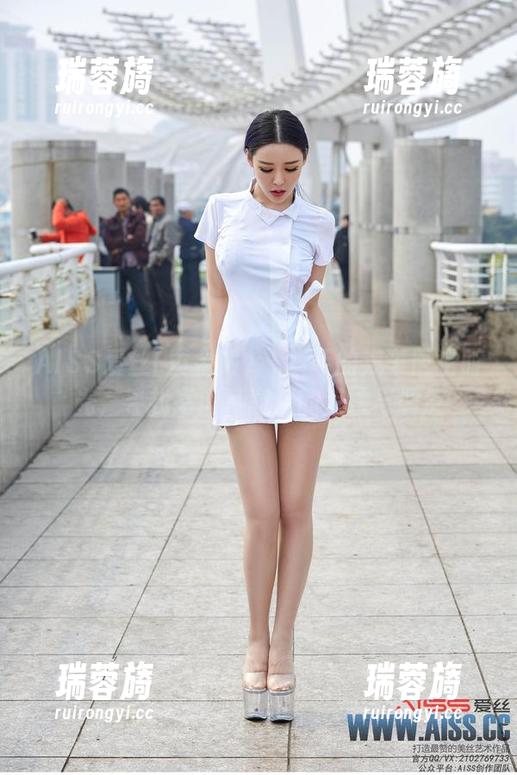 AISS爱丝(黄金版) - 索菲的汽车医生时光，寻找高清写真里的浪漫与调皮