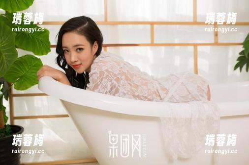 GIRLT果团网 - 一波最新图册来袭！墨鱼诗和她的丝袜，哎呀，看了真是忍不住多看几眼