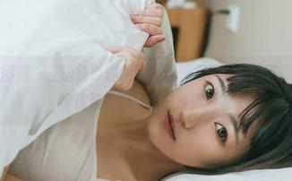 GIRLT果团网 – 王语纯带你领略和服图集：分享一下，穿和服是种优雅？还是另一种幽默？