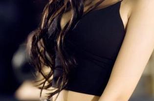 GIRLT果团网 – 当护士遇上写真：黄歆苑的作品，给你不一样的视觉‘疗愈’！