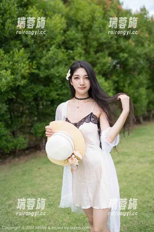 MiStar魅妍社 - 双马尾与FoxYini孟狐狸的组合，我心中的理想照片！
