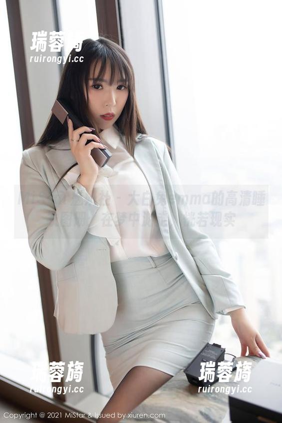 MiStar魅妍社 - 大白兔emma的高清睡衣图册：在梦中游走，恍若现实