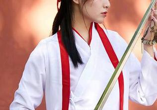 MiiTao蜜桃社 – 透过屏幕：李颖诗的女神写真在线，仿佛一抹光影