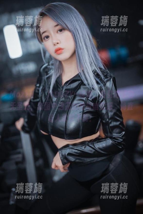 Mozzi(모찌)LOOZY–绿帽，吸引眼球的无圣光，套图中透露的独特幽默感，简直让人欲罢不能！