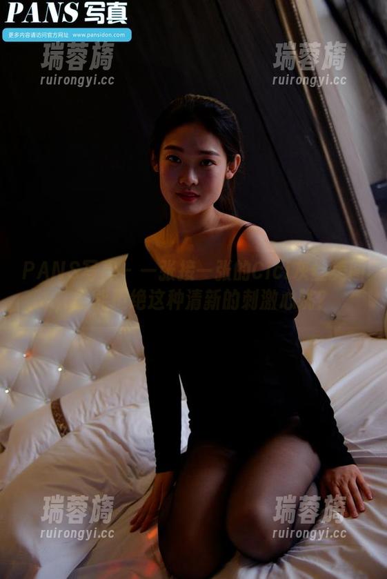 PANS写真 - 一张接一张的Cici灰丝美图，谁能拒绝这种清新的刺激心跳？