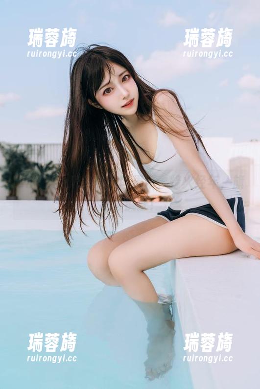 Shika小鹿鹿 Shika小鹿鹿的美图更新,烽火经年,旗袍也疯狂!