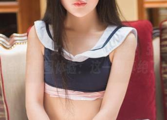TouTiao头条女神 – 美脚在线！张蓝欣给你全新原图体验：这一脚真绝了！