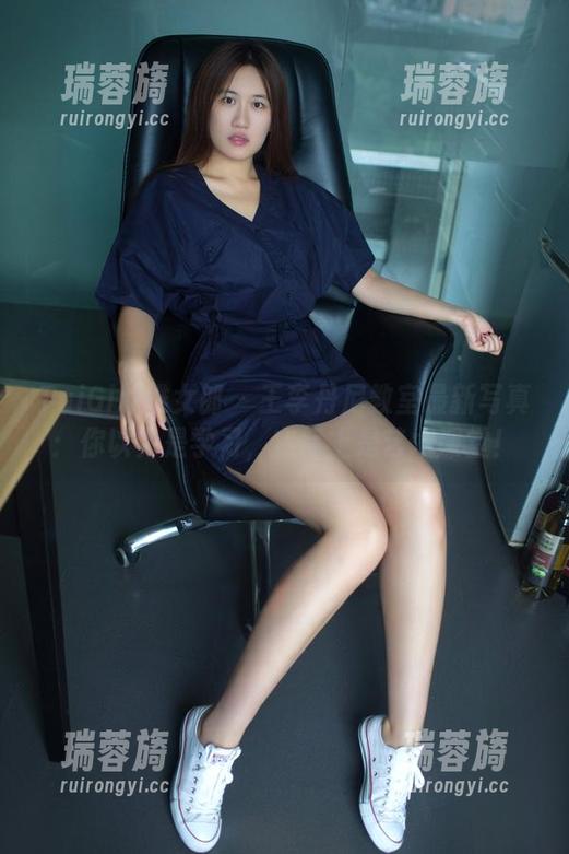 TuiGirl推女郎 - 王李丹尼教室最新写真：你以为是学习，实际上是艺术课堂！