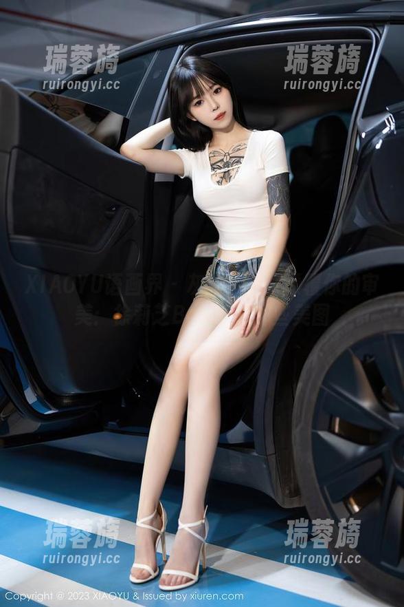 XIAOYU语画界 - 灰丝再一次颠覆你的审美：徐莉芝Booty的那些美图