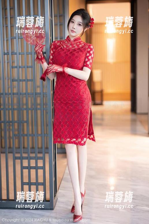 XIAOYU语画界 - 双马尾看得停不下来，杨紫嫣原图里的神奇照片带我飞！