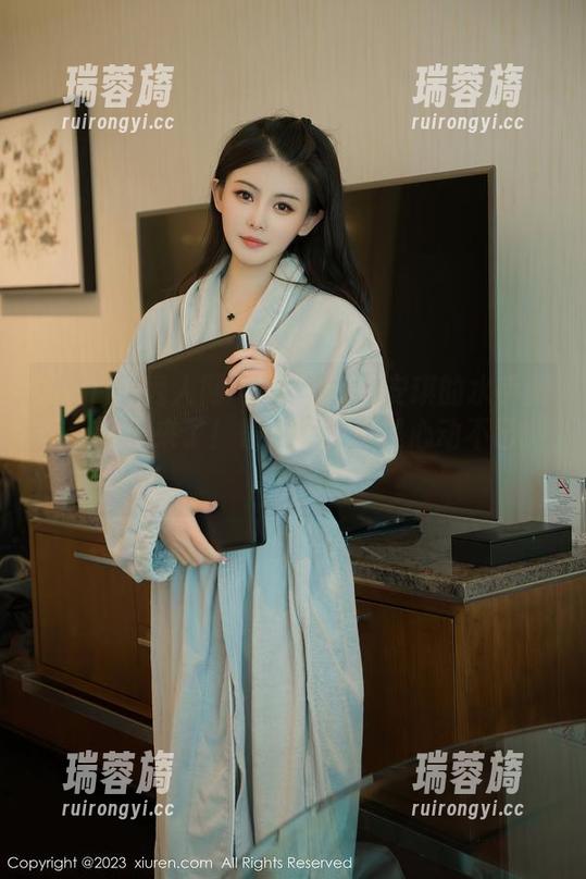 Xiuren秀人网-Olivia童安琪 Xiuren秀人网 - Olivia童安琪的水手服图包终于来了!最新的,真是心动不已啊!
