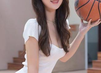 Xiuren秀人网 – 这组养乐多DoDo的婚纱图集，真的是脑洞大开，但我其实只想知道，搭配什么会更好呢？