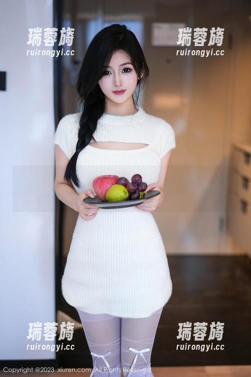 Xiuren秀人网 - 穿出风格：子纯儿的定制裤里丝作品震撼登场！