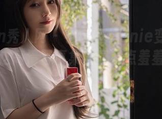 Xiuren秀人网 – 小薯条nienie变身女王，看看这高清写真集，真有点羞羞的感觉！