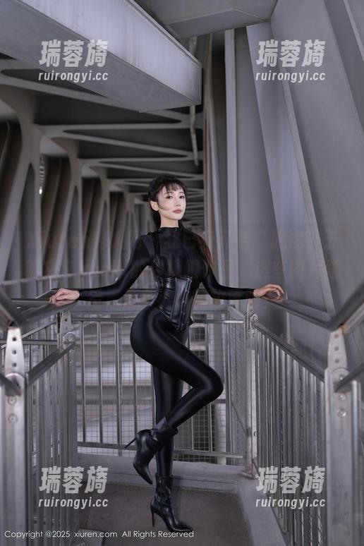 Xiuren秀人网 - 我已经开始“流连”于林文文yooki的体操服作品，这些图片背后，是个小小的故事吧？