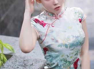 Xiuren秀人网 – 分享林星阑的海南旅拍套图，感觉自己也快被塞进海里了！