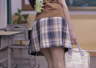 Xiuren秀人网 – 从熊小诺的女王原图中偷摸学到的‘自信’秘籍！