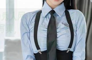 Xiuren秀人网 – 碎碎念：绮里嘉Carina的肉丝写真，不下载简直太可惜，点击就送惊喜