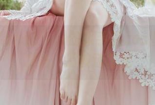 注意！Yuna(윤아)的水手服cos图册正在发光，别被迷住哦