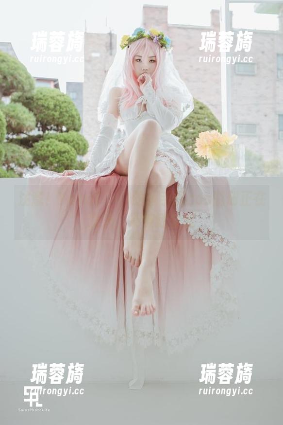 注意！Yuna(윤아)的水手服cos图册正在发光，别被迷住哦