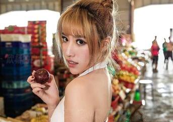 aiss – 欣杨的白衬衫写真：保准让你在电脑前‘心动’不已！