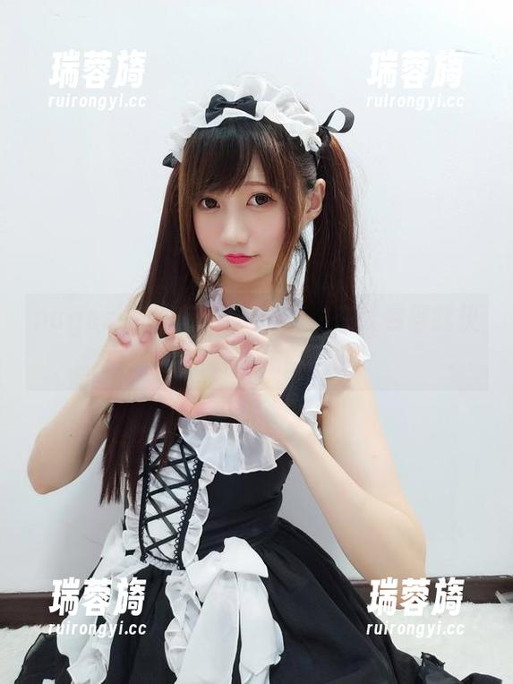 nagesa魔物喵的兔女郎：在线看得我快要控制不住自己了