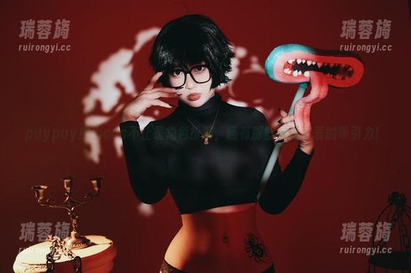 puypuy护士cos不止是角色扮演，还有那些难以言表的吸引力！