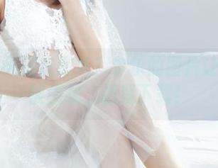 丽柜 – 天使在哪儿？尔尔的图片让你天天被围绕，抓紧下载！