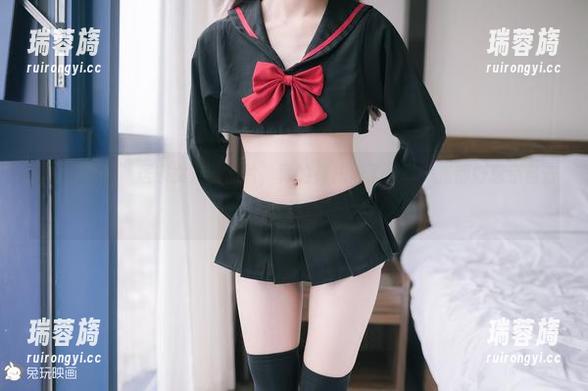 “兔玩映画”居家女友的照片，真的是扎心了，每一张都好想亲自去看看！