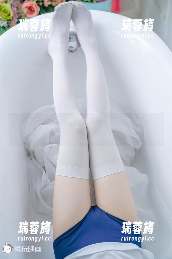 小萝莉的cos集锦透过兔玩映画，资源里的小惊喜不断！