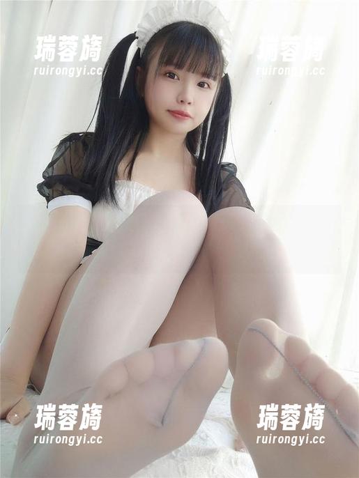 水手服+十万珍吱伏特的cos，精选的每一张都充满青春的气息！