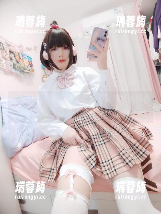 古川kagura的线上作品，靠毛衣赢得我的注意力，真是奇妙？