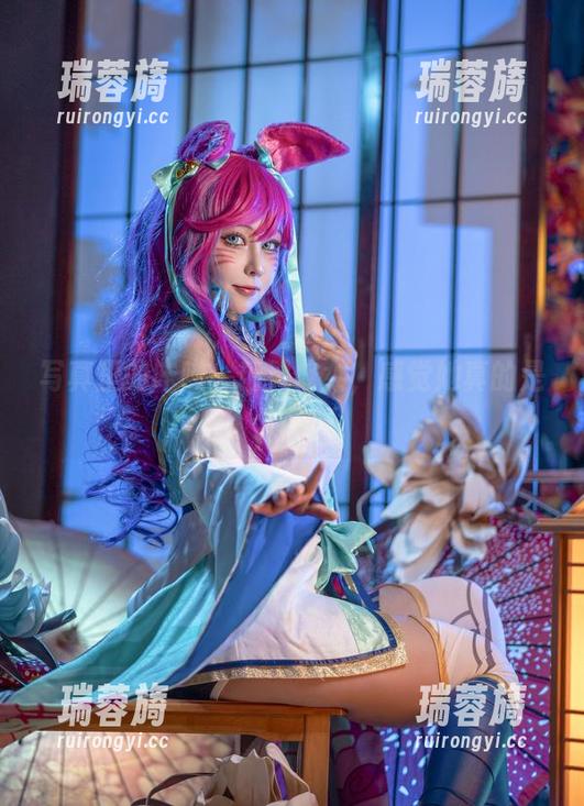 写真里的咔喵：精灵修女，感觉她真的是个谐星