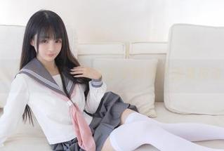 妹妹的失眠时光：失眠小宁的写真图集搅动心弦
