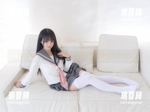 妹妹的失眠时光：失眠小宁的写真图集搅动心弦