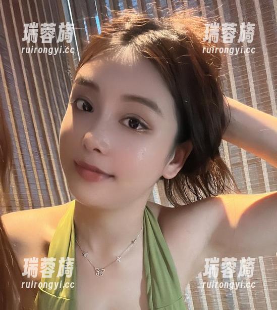 微密圈 - 奶雯的蕾丝幻想：精选那些“好像”又“不是”的画面