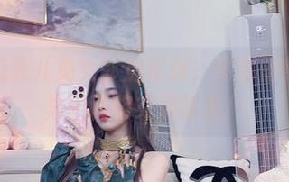 小小奶瓶儿兔女郎加长版，高清壁纸你的桌面即将充满惊喜！
