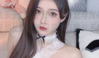 在线找乐子的小小奶瓶儿，双马尾制服师生剧情加长版的原图里，有种说不出的朦胧感…