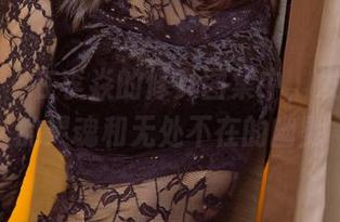 尤果网 – 在李焱的修女图集中，发现反叛的灵魂和无处不在的幽默