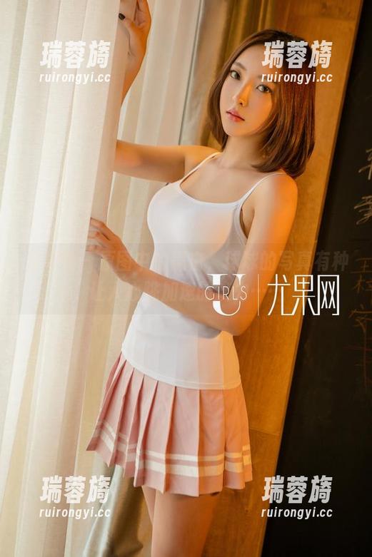 尤果网 - 原图中的黑白，球球的写真有种让人心跳加速的魔力……