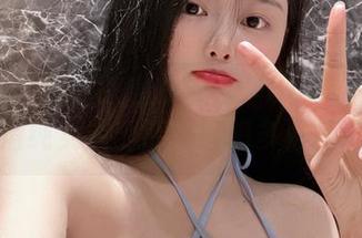 微密圈 – 福利来袭！左公子666带你领略清纯女白诱惑，好想多看几遍