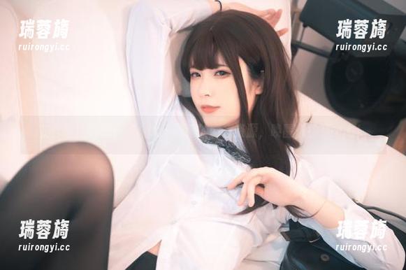初音酱的独舞：拖拉大王带来的图库资源，唤醒你的想象力！