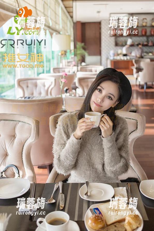 推女神 - 虽说丝袜千变万化，尤美Yumi的套图分享绝对不能错过！