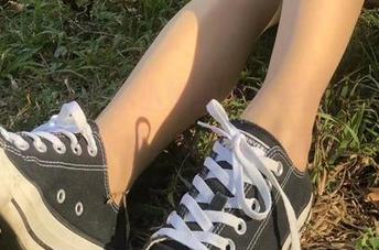微密圈 – 无敌哒小姨妈的比基尼，图库里的绝对焦点，分享过后再说！