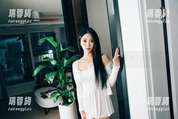 下载普美(bomi)：在这个[Loozy]薄片之间，我只想窃窃私语
