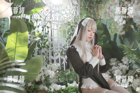 私房风景线：朝雾爱用YaeMiko和八重神子点燃幻想