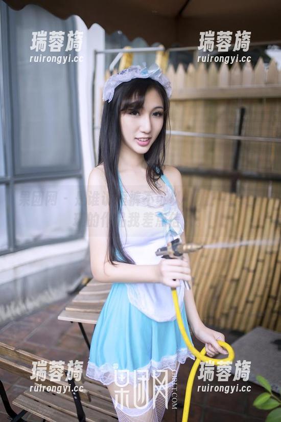 果团网-莫雅琪 果团网 - 是谁说短裤不可以优雅?看莫雅琪的作品我差点信了。