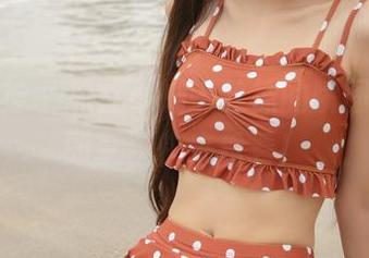 梦丝女神 – 抓住小蝴蝶丝袜的瞬间，下载即享，快来看看！