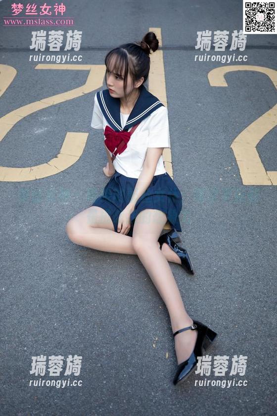 梦丝女神 - 晓晓的蕾丝女仆：每次更新都是挑战我的想象力