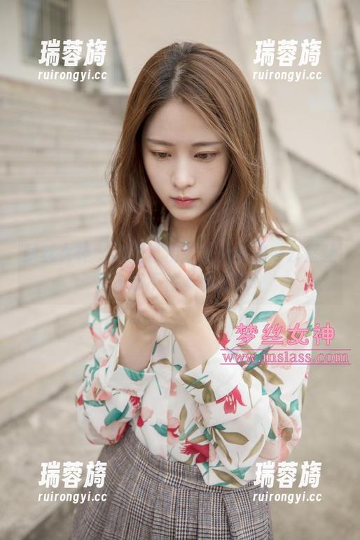 梦丝女神 - 原图直出，莹仙女的办公室让人忍不住多看几眼